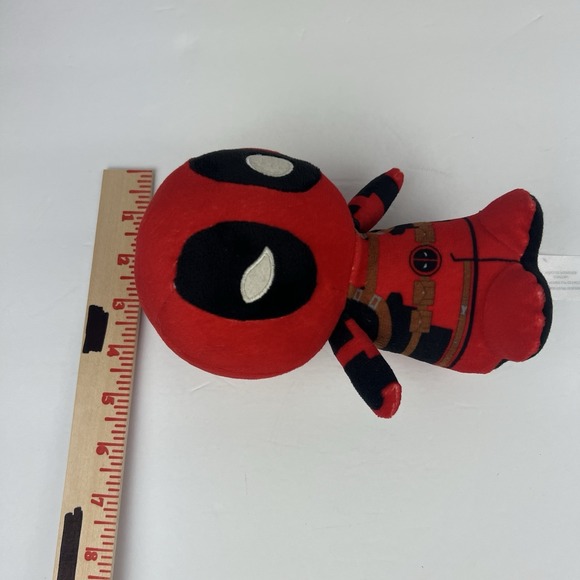 Funko Deadpool Plush Figure Marvel Super Cute Plushies Toy‎ Collectible 7.5" Red - Picture 10 of 10